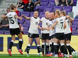 欧冠｜埃姆雷詹 拜尔各入一球 多特蒙德逆转淘汰里尔