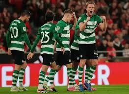 篮球——WCBA全明星周末举行校园行活动