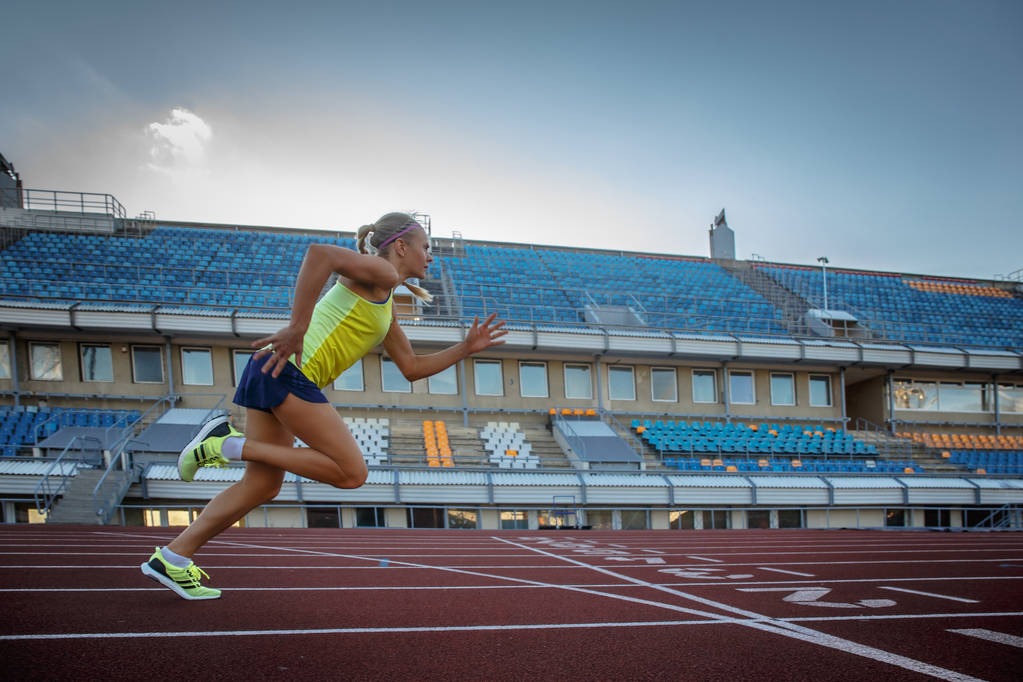 全英羽球赛｜半决赛战李诗沣 石宇奇：一定要去拼